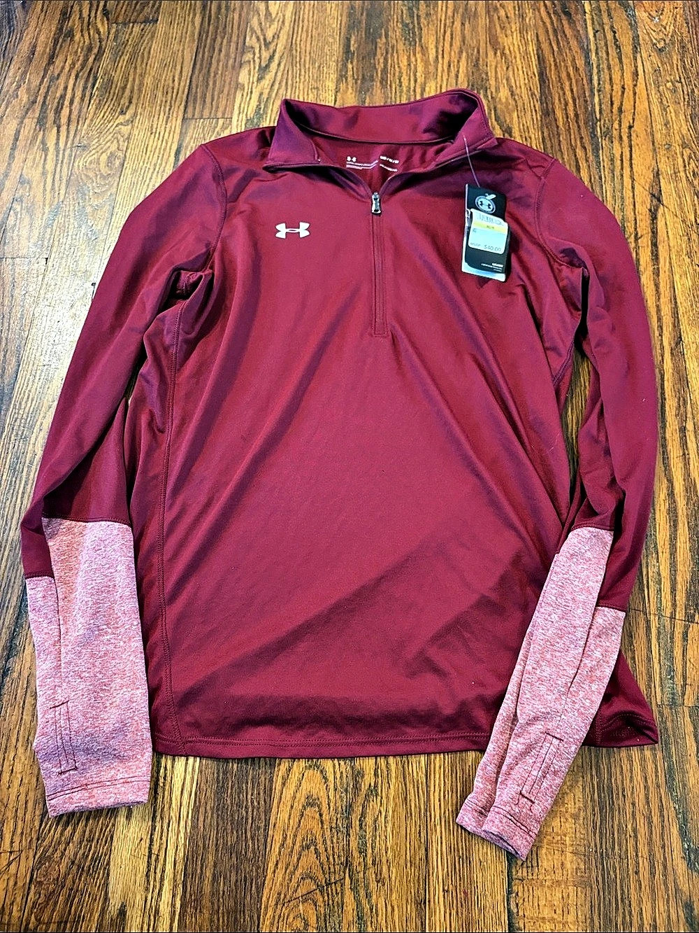 🎉NWT! Under Armour HeatGear Women's Long Sleeve Top Burgundy Medium